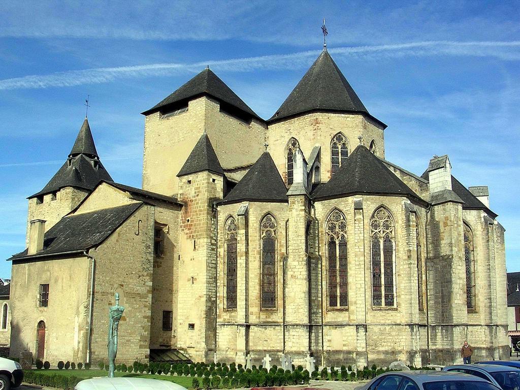 Couett'Hotel Oloron Sainte Marie ภายนอก รูปภาพ